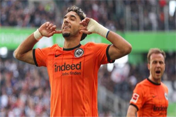 الدولي المصري عمر مرموش لاعب آينتراخت فرانكفورت