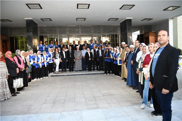 محافظ قنا يشهد انطلاق فعاليات  المبادرة الرئاسية بداية جديدة لبناء الإنسان