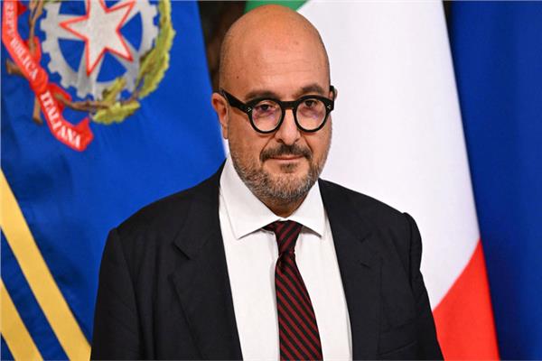 وزيرالثقافة الإيطالي أليساندرو جولي