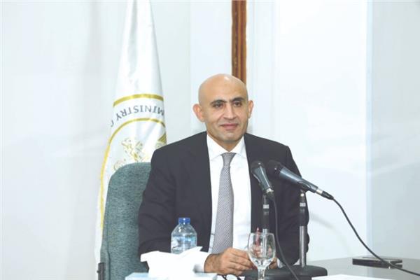 محمد عبد اللطيف وزير التربية والتعليم والتعليم الفنى