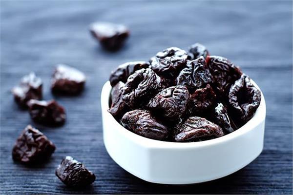 البلح الأسود
