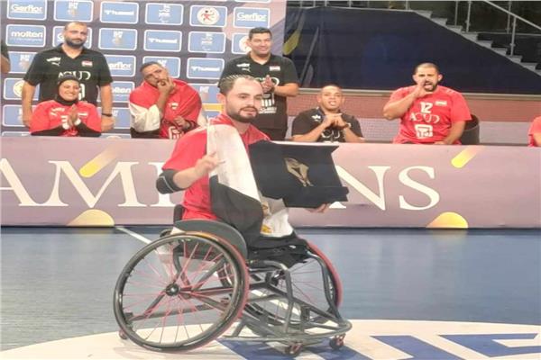مجدي طلعت نجم منتخب مصر للكراسي المتحركة لكرة اليد