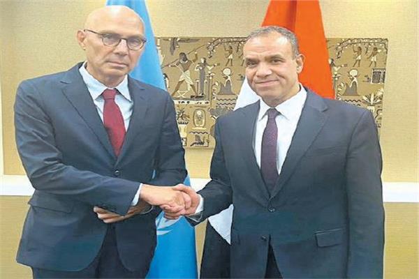 د.بدر عبد العاطى مع المفوض السامى لحقوق الإنسان