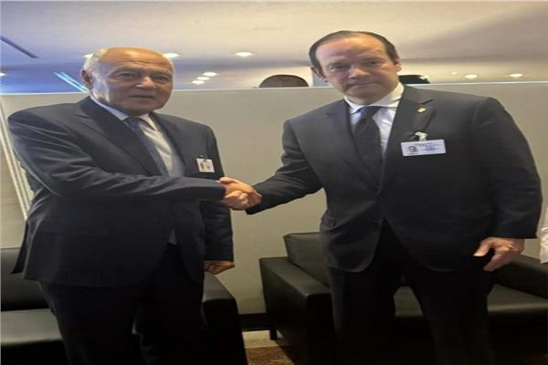 جانب من اللقاء