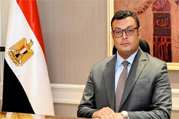  وزير الإسكان