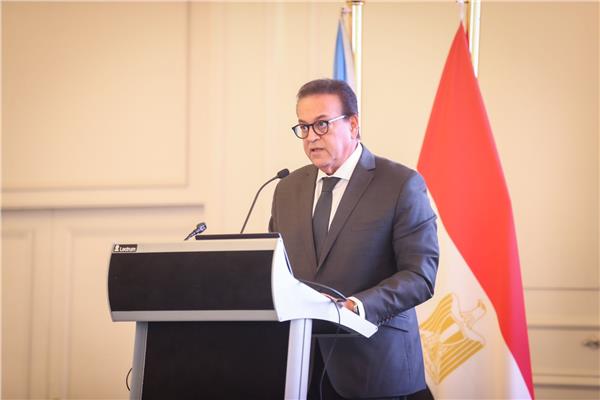 د. خالد عبد الغفار وزير الصحة والسكان