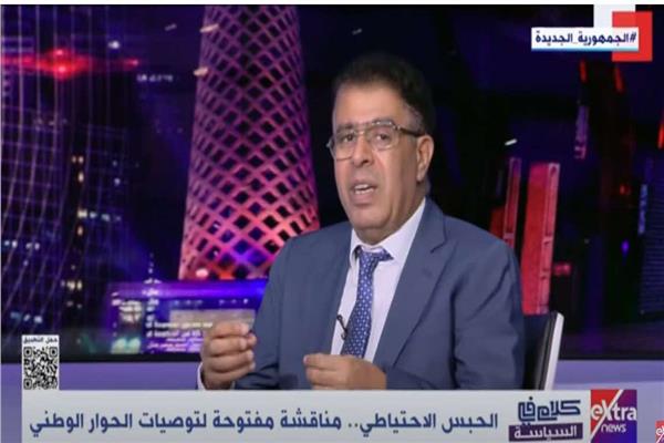 الكاتب الصحفي عماد الدين حسين عضو مجلس أمناء الحوار الوطني