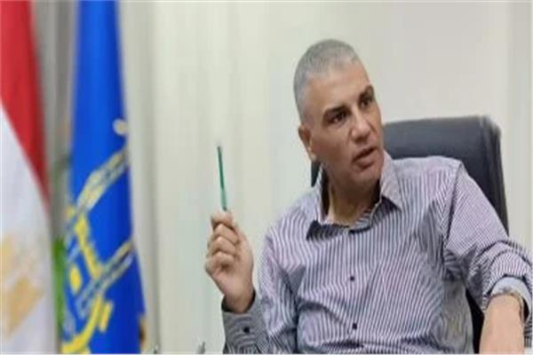 اللواء إسماعيل كمال، محافظ أسوان