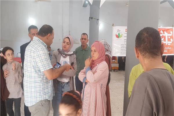 نائب محافظ القليوبية تتفقد القوافل الطبية بالمبادرة الرئاسية "بداية"