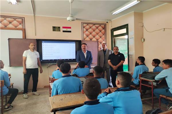 أشرف سلومة وكيل وزارة التربية والتعليم بالجيزة