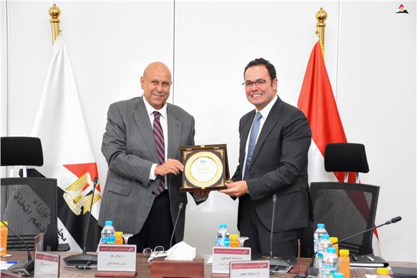 بروتوكول تعاون مع جامعة "النيل الأهلية"