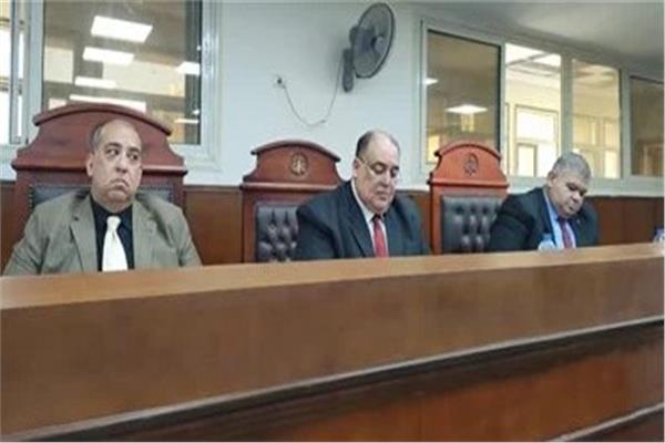 هيئة المحكمة برئاسة المستشار شريف عبدالوارث فارس