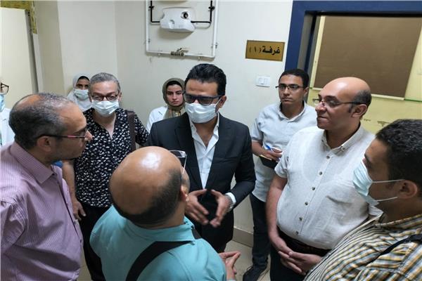 وكيل صحة سوهاج يتتبع مريضة استغاثت به