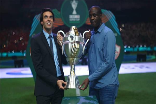 البرازيلي كاكا والإيفواري يايا توريه