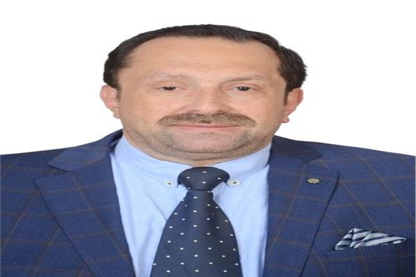 الدكتور محمد فتحي سالم أستاذ الزراعة الحيوية بجامعة السادات بالمنوفية