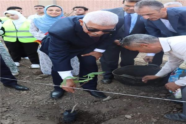الدكتور أحمد القاصد رئيس جامعة المنوفية
