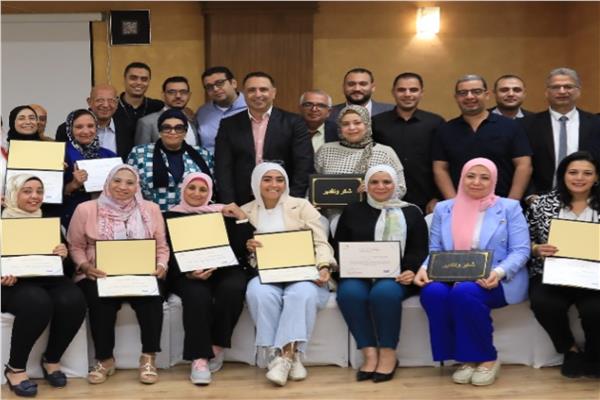 حصول الصحفيين ومُعّدي البرامج المعتمدين بوزارة التضامن على دورة صحفية