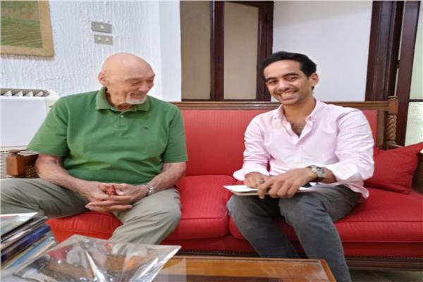 رئيس اتحاد ألعاب القوى مع محرر بوابة أخبار اليوم