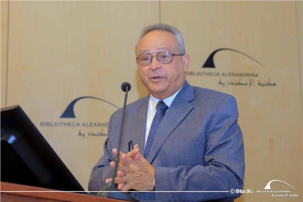 الدكتور أيمن عبد الوهاب - نائب رئيس مركز الدراسات السياسية والاستراتيجية بالأهرام