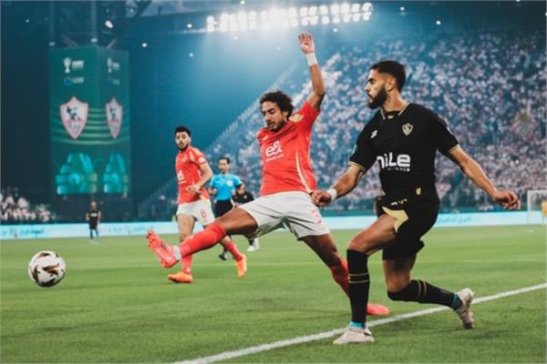 بنتايك خلال مباراة السوبر