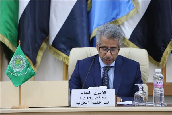 الدكتور محمد بن على كومان الأمين العام لمجلس وزراء الداخلية العرب