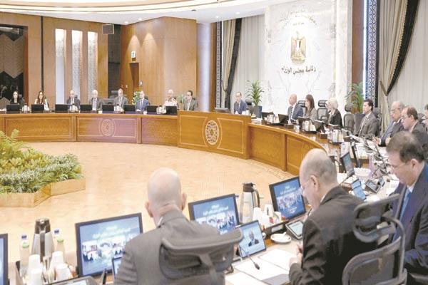 د. مصطفى مدبولى خلال رئاسته اجتماع الحكومة أمس بمقرها بالعاصمة الإدارية الجديدة