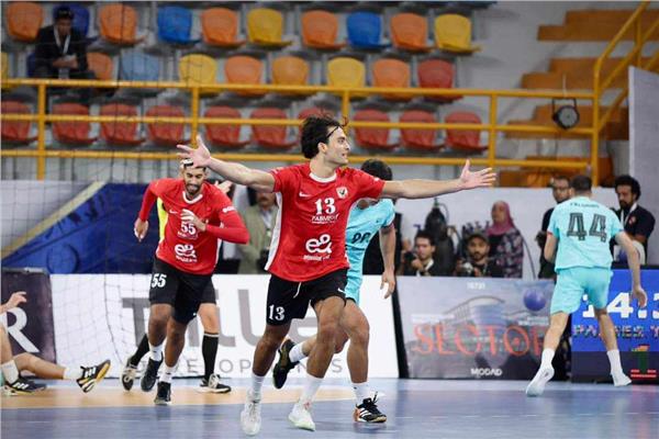 صورة من مباراة الأهلي وبرشلونة