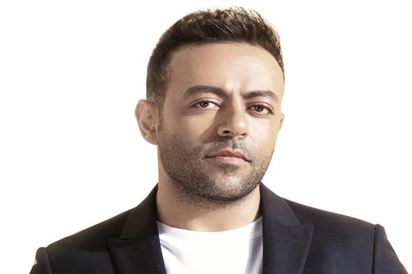  تامر عاشور