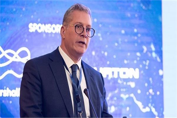 وزير البترول والثروة المعدنية المهندس كريم بدوي