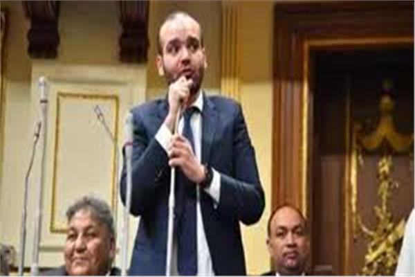 النائب كريم السادات