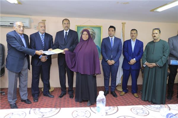 اللواء دكتور عبدالفتاح سراج محافظ سوهاج
