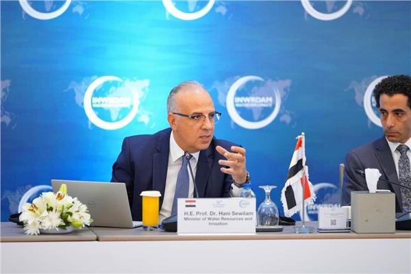 وزير الري يشارك في منتدى تنمية مصادر المياه بالأردن