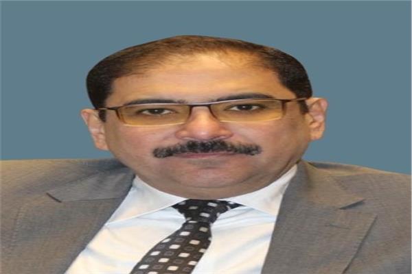  الدكتور محمود رمزي محمود فرج