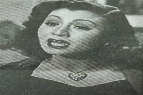 الفنانة ثريا حلمي