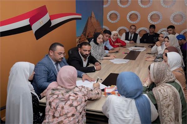 الشعب الجمهوري يستمر في تنظيم ورش عمل للشباب