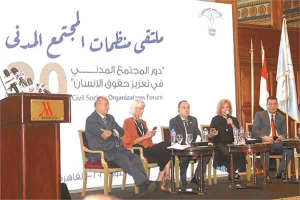 جانب من  فعاليات الملتقى