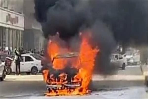 حريق سيارة