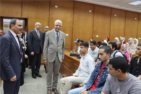 «جامعة المنوفية» تحث الطلاب على المشاركة في نشاطات «بداية»