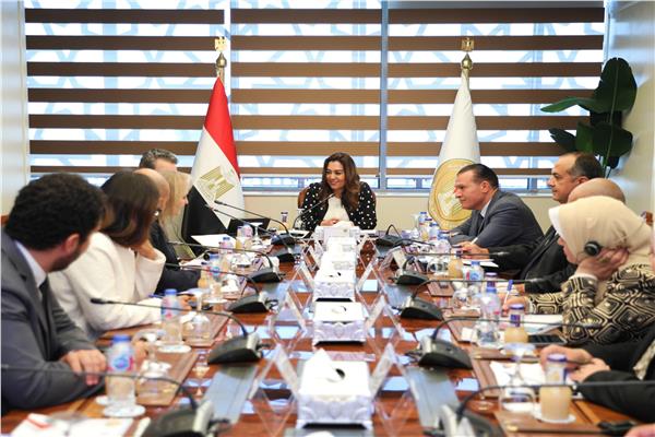 وزيرة التنمية المحلية