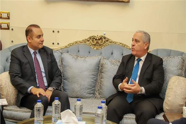 مشاورات عديدة جمعت رئيس الهيئة الوطنية للصحافة وسفير قطر لدى مصر