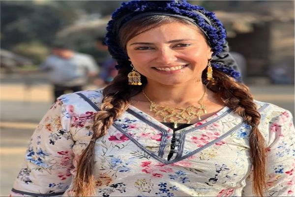  الفنانة حنان مطاوع