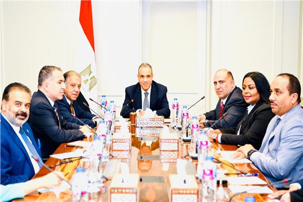 لجنة الشؤون الأفريقية بمجلس النواب برئاسة النائب شريف الجبلي