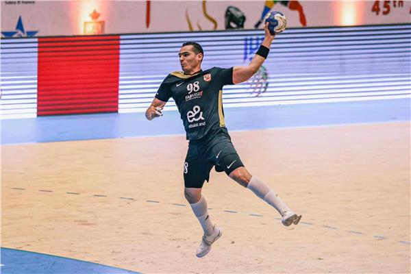 عمر خالد كاستيلو، لاعب فريق كرة اليد رجال بالنادي الأهلي