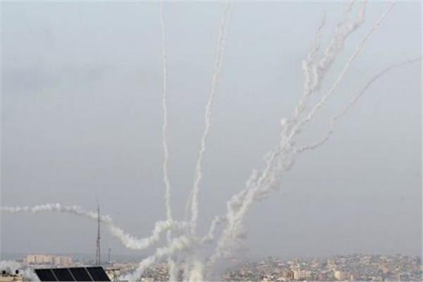 رشقة صاروخية