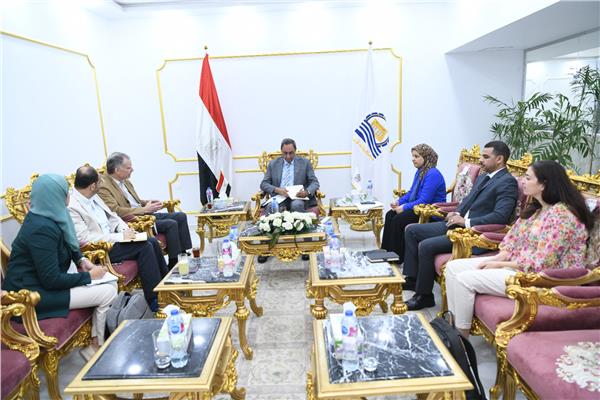  الدكتور خالد عبد الحليم، محافظ قنا