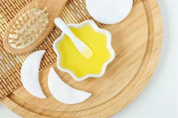 ■ خليط السمن وزيت الزيتون