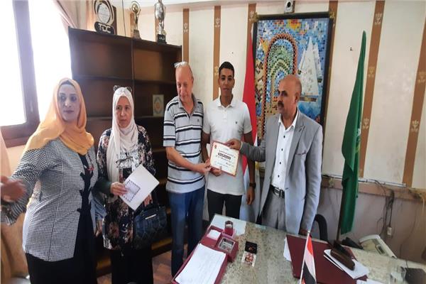 جانب من تكريم طالبي المنوفية زياد وعبد الرحمن على أمانتهما