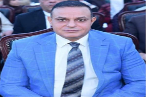 الدكتور مختار همام أمين عام حزب حماة الوطن بمحافظة سوهاج