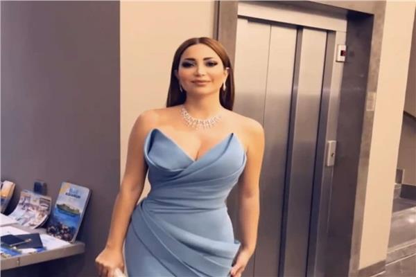 الفنانة نسرين طافش