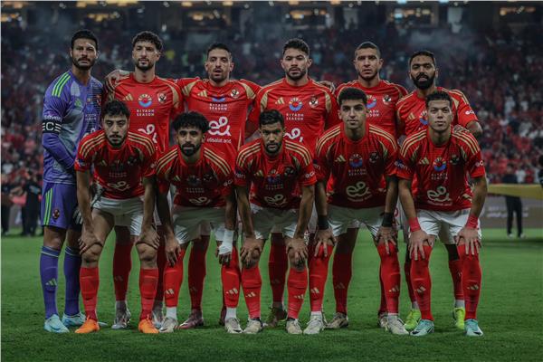 ■ لاعبو الأهلي